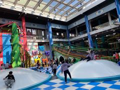 -蒙特利亲子乐园