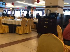 -御满江海鲜酒家(洛溪新城店)