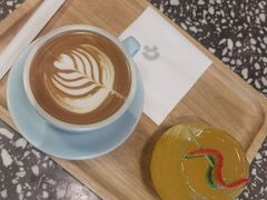 -蔚来中心(北京中关村店)