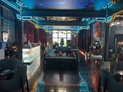 -屋有岛沉浸游戏旗舰店(中山公园店)
