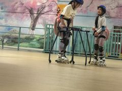 -极限PLAY运动娱乐新世界·团建派对表演休闲馆·室内高空游乐园