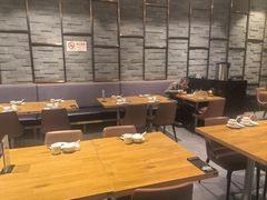 -乐忻皇朝(上海中心大厦店)