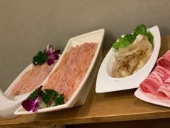 -杨肥肠火锅大排档(火车站花园店)