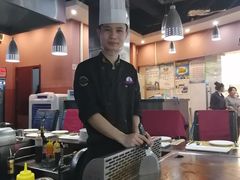 -利昂法式铁板主题餐厅(新奥购物中心店)