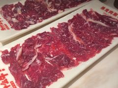 现切吊龙肉-为什么牛潮汕牛肉火锅(中信广场店)