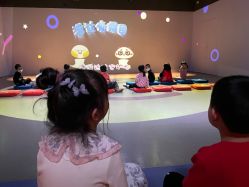 -小鸡哆哆故事屋·儿童乐园(嘉里城店)