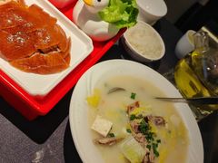 鸭架白菜豆腐汤-北院·果木烤鸭·25年东北菜(创意产业园店)