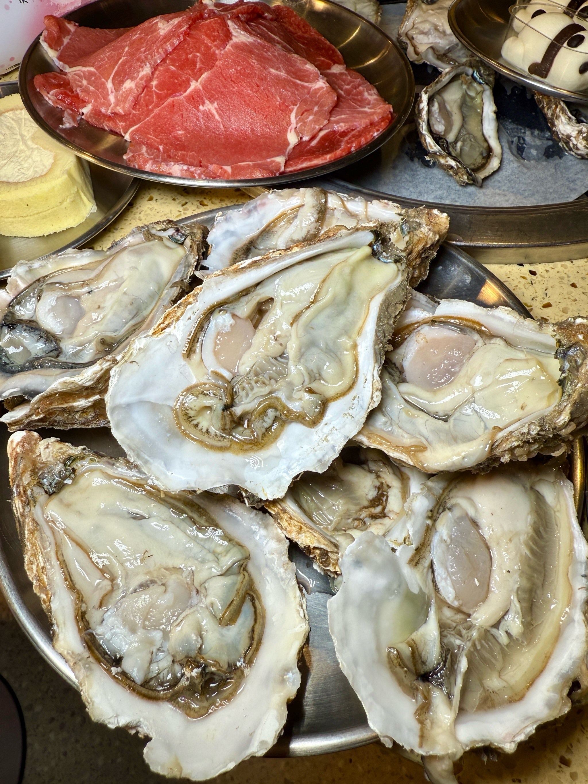 新疆天山天池海鲜