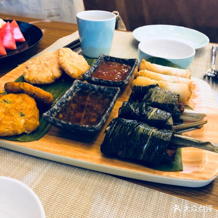 泰妃殿(宏伊国际广场店-泰式四式拼盘图片-上海美食-大众点评网