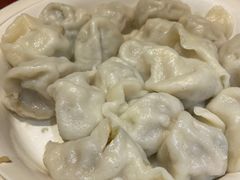 酸菜油滋啦饺子-老长春肉馆(飞跃路店)