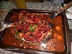 -里岛烤鱼(东港凯虹广场店)