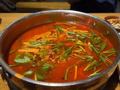 -黔诚多彩火锅(甲秀楼店)