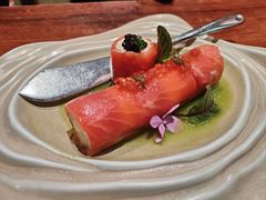 烟熏挪威三文鱼卷配红鱼籽酱-格鲁·秀色Georgia’s Feast