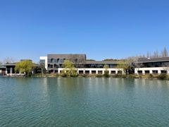 -上海怡沁园度假酒店