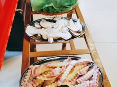 -老石黑山羊毛驴肉火锅(金凯广场店)