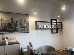 -无界眼镜MaxLess(五角场万达店)