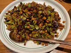 黑三剁-云海肴·汽锅鸡·云南菜(天山百盛优客店)