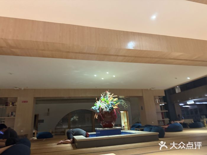 钓鱼岛洗浴休闲会馆(卫星路店)图片
