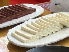 -小椒羊.羊肉粉 龙虾 羊肉串(新地旗舰店)