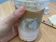 -瑞幸咖啡(长宁来福士B1层店)