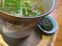 羊肉汤-新疆烧烤王(广灵店)