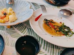 -蕉叶·泰国歌舞风情(世贸店)