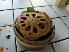 -瓜西西重庆火锅(花溪店)
