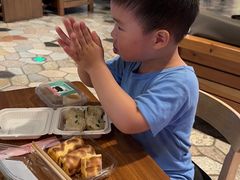 -炫方点心局(松江印象城店)