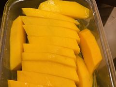 熟芒果-老炳·七丛松甘草水果