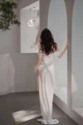 -艾米丽婚纱礼服