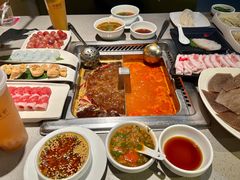 -海底捞火锅(银泰中心店)