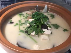 -姜君·千岛湖鱼头馆(浦东大道店)