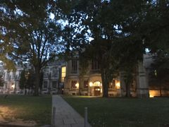 -普林斯顿大学