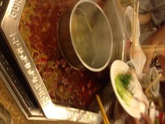重庆两路口老火锅(玉林店)-山城年华老火锅(玉林店)