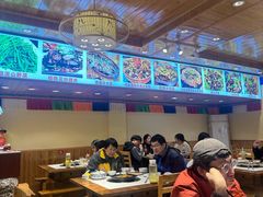 -乡土特色.冷锅鱼.牦牛肉汤锅