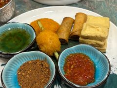 炸物拼盘-浩海火烧云傣家菜(京广店)