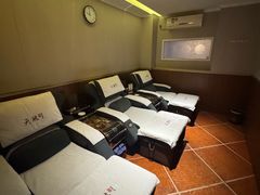 -天然沐足·推背采耳·敷姜艾灸(龙眼美食街店)