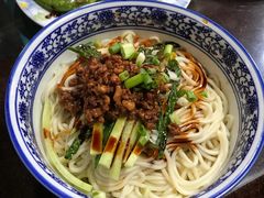 炸酱面-口口香小吃店
