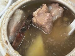 土茯苓莲子绿豆炖排骨-国英炖品店(甲子路店)