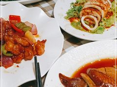 -新大咀港式茶餐厅(宝山万达店)