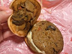 牛蘑王-麦当劳(花桥得来速店)