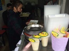 -黄阿姨锅贴大王(万航渡路店)