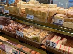 -昆明冠生园·蛋糕·面包(南强街店)