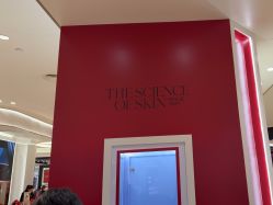 -奥伦纳素Erno Laszlo