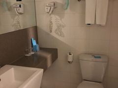 -北京民族园葉子里酒店(鸟巢店)