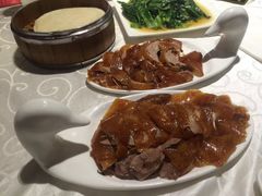 -湖庭壹品鸭王·传统北京烤鸭·别墅私房菜·庭院宵夜(江宁店)