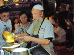 -正宁路小吃夜市