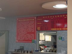 -铭记嘎洒生态鳝鱼(迎春街店)