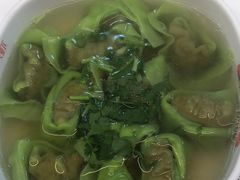 -南城香·饭香串香馄饨香(花园北路店)