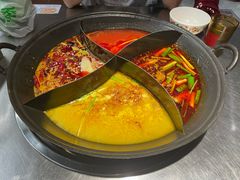 -朱光玉火锅馆(小寨原力场店)